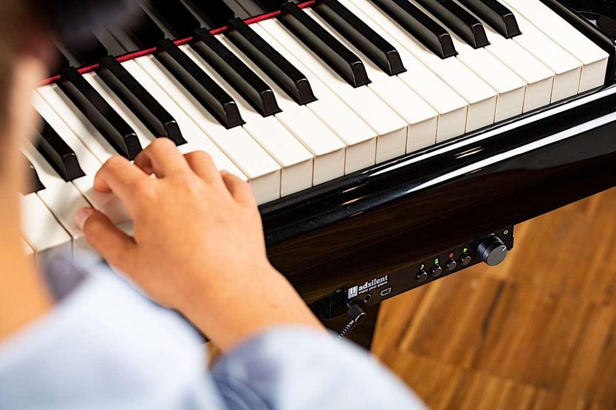 Sistema Adsilent per pianoforte a coda