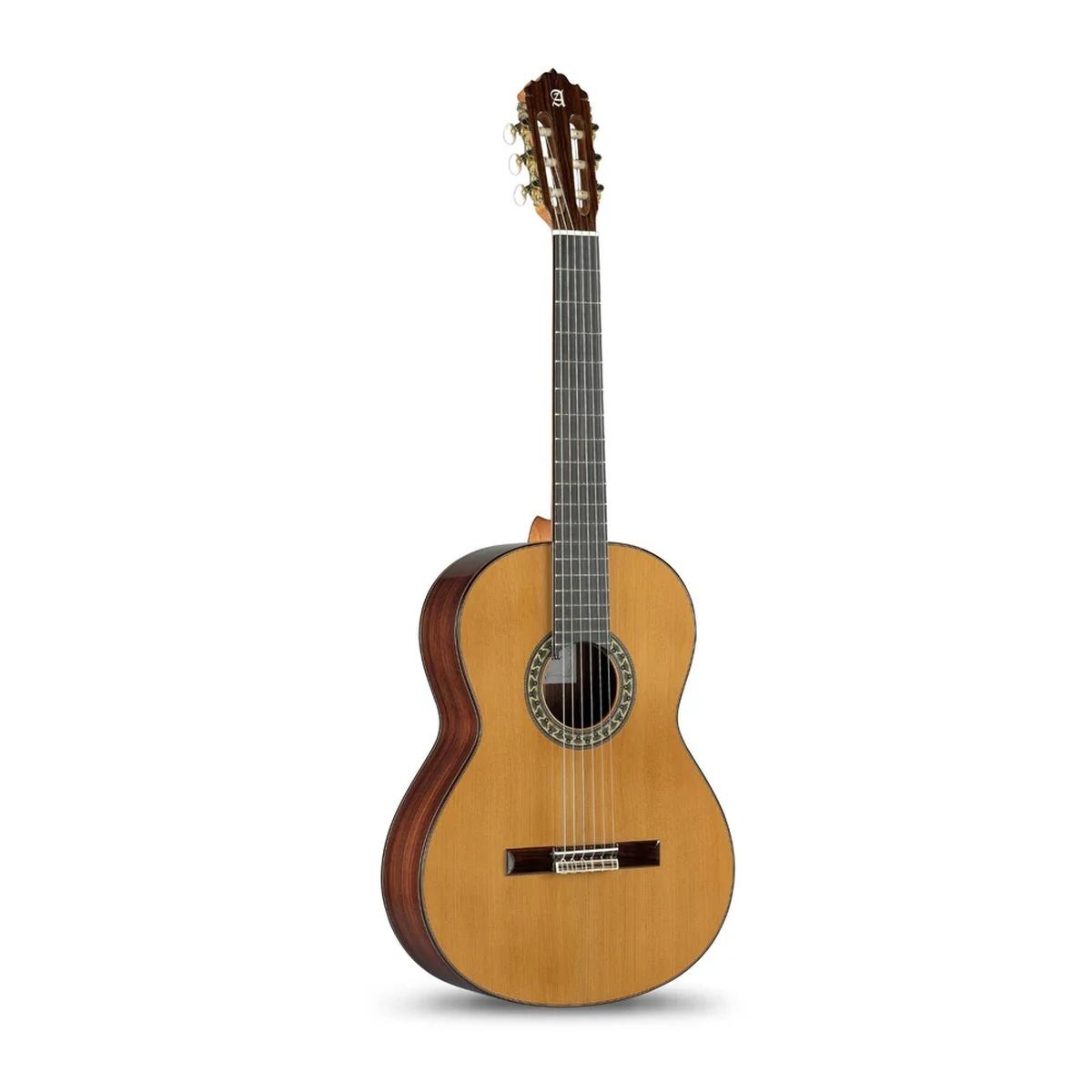 Alhambra 5p chitarra classica 4/4 con custodia