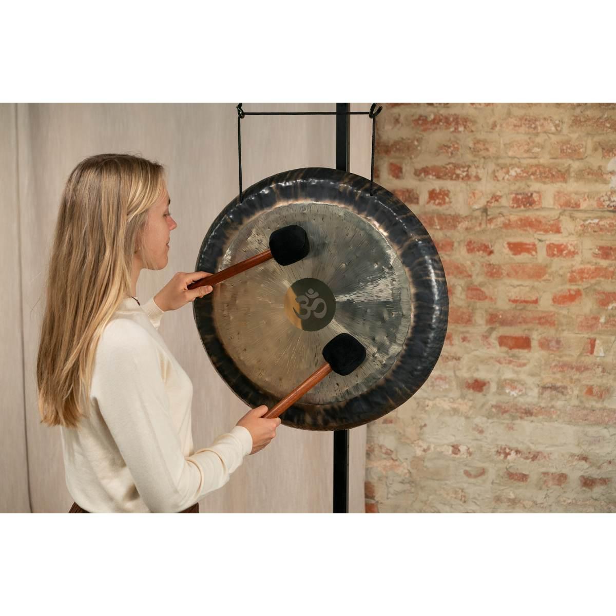 SONIC ENERGY G24OM Om Gong da 24" 68,05 Hz / Do#2 Chakra del cuore