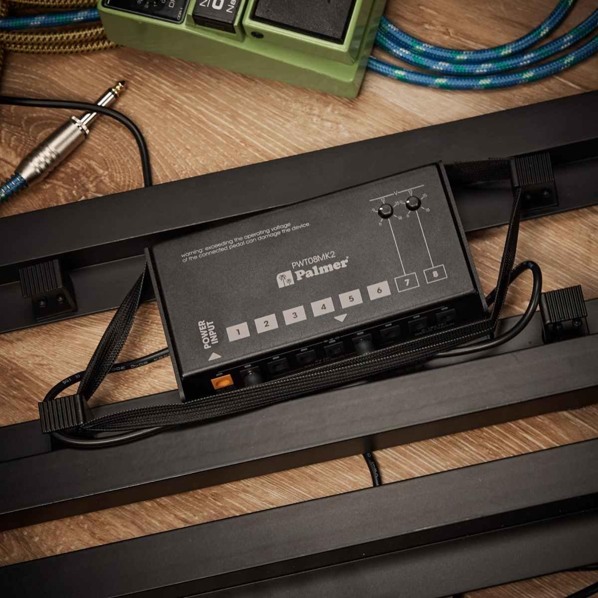 PALMER PWT 08 MK2 - Alimentatore universale a 8 uscite per pedaliera