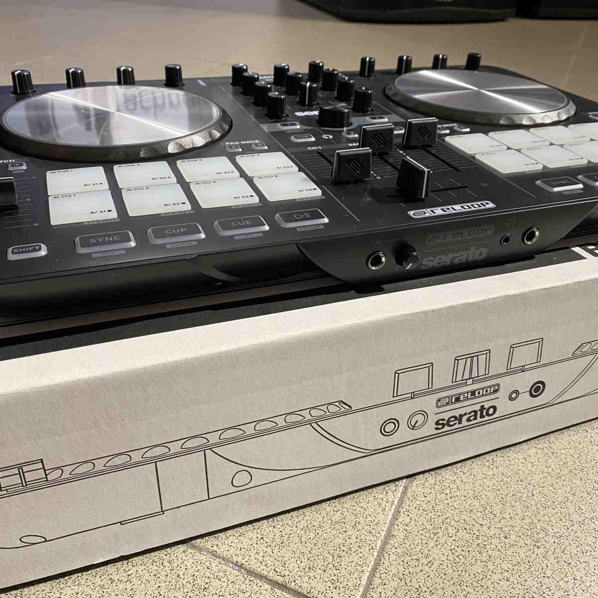Reloop beatmix 2 - ex demo