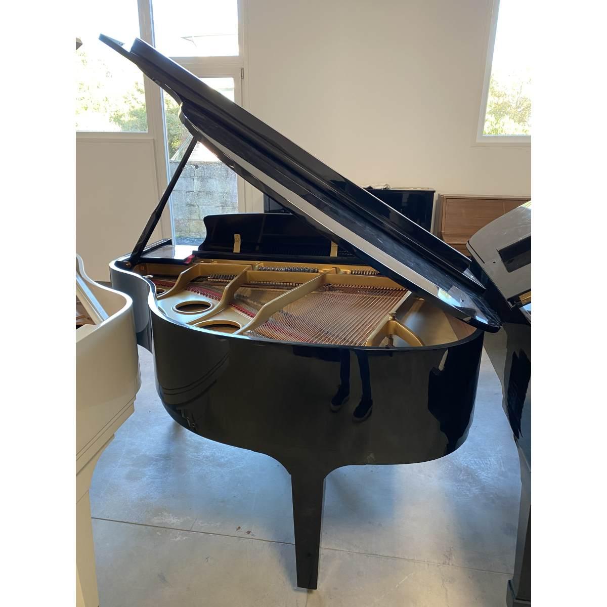 Willermann 142 nero pianoforte a coda