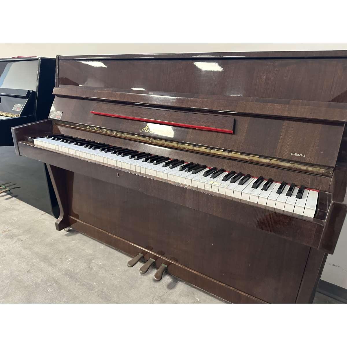 Hero 692 pianoforte verticale mogano