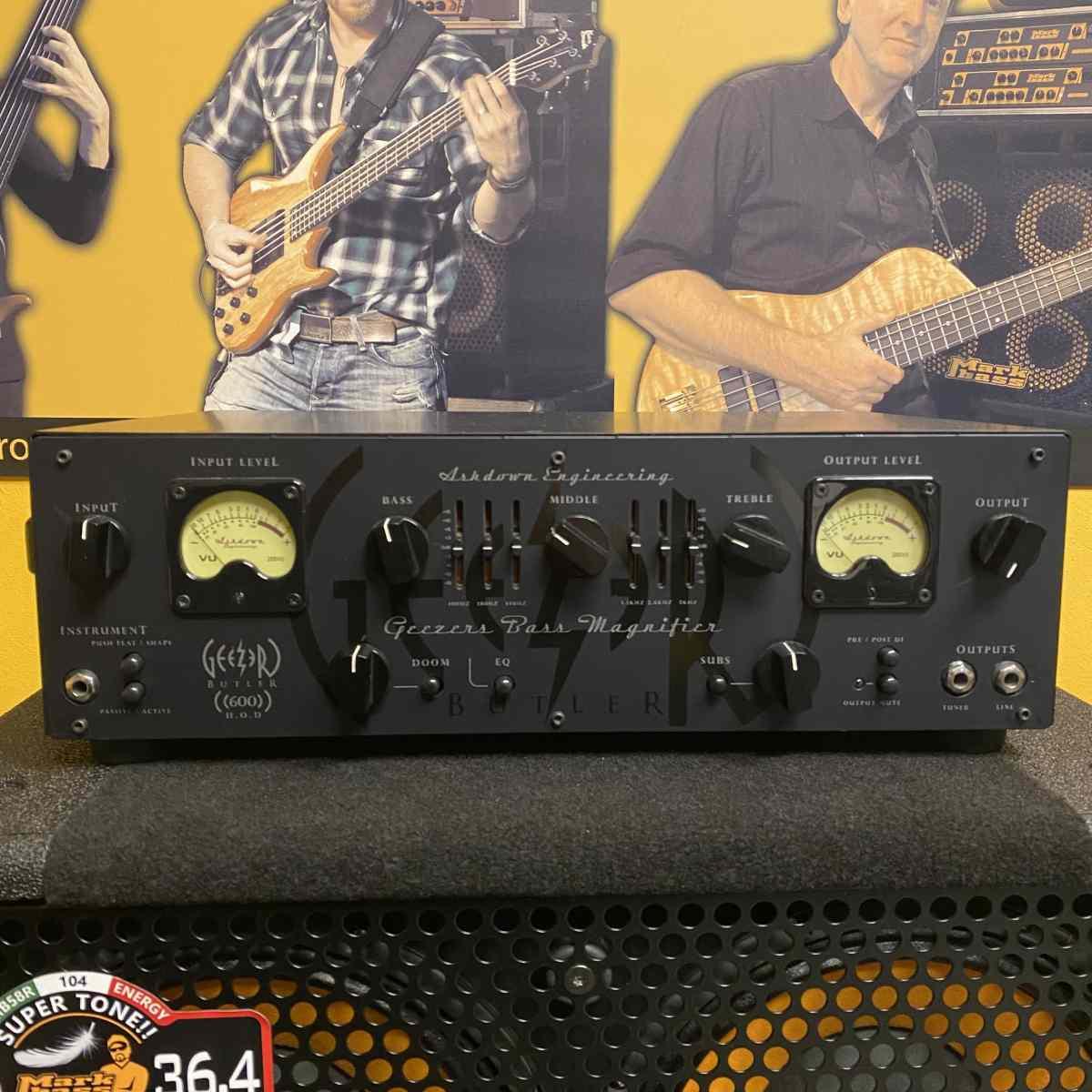 Ashdown butler 600 testata per basso  - usato garantito