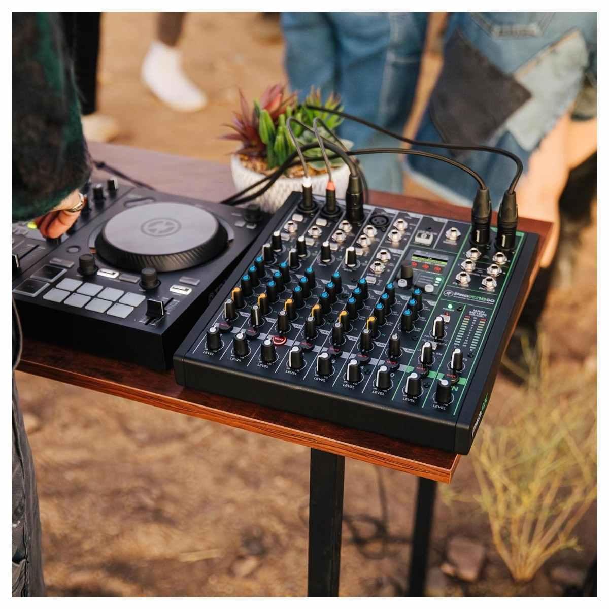 Mackie profx10go mixer analogico passivo a batteria usb 10 canali con effetti