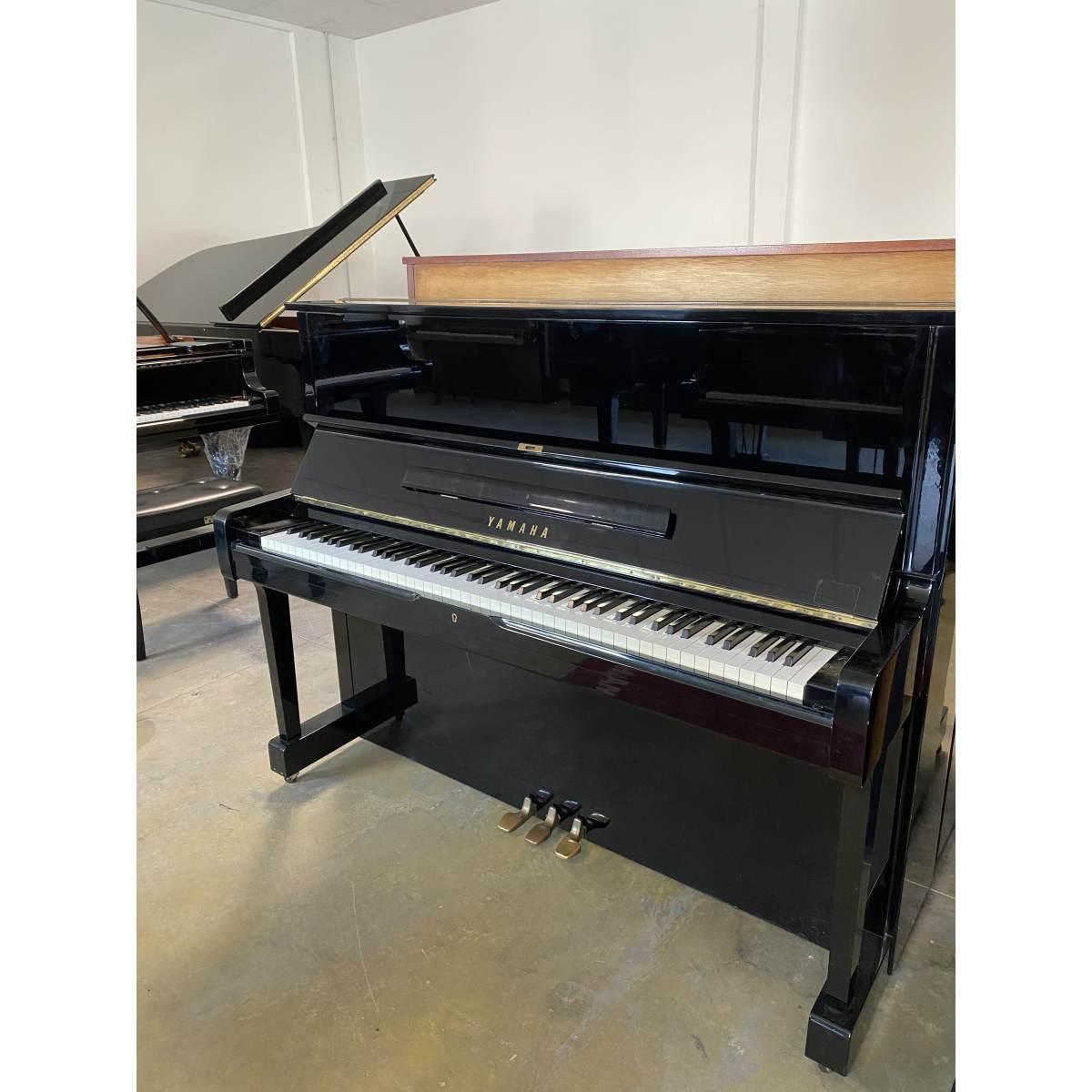 Yamaha u1 pianoforte verticale sn 2460220 usato garantito