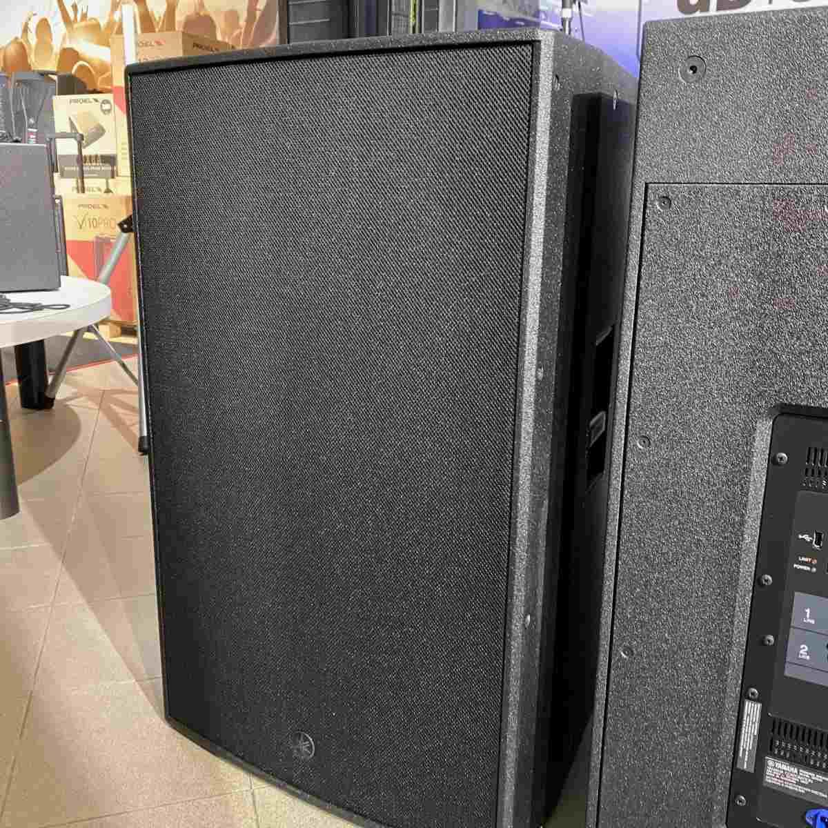 Yamaha dzr315 coppia di casse - ex demo