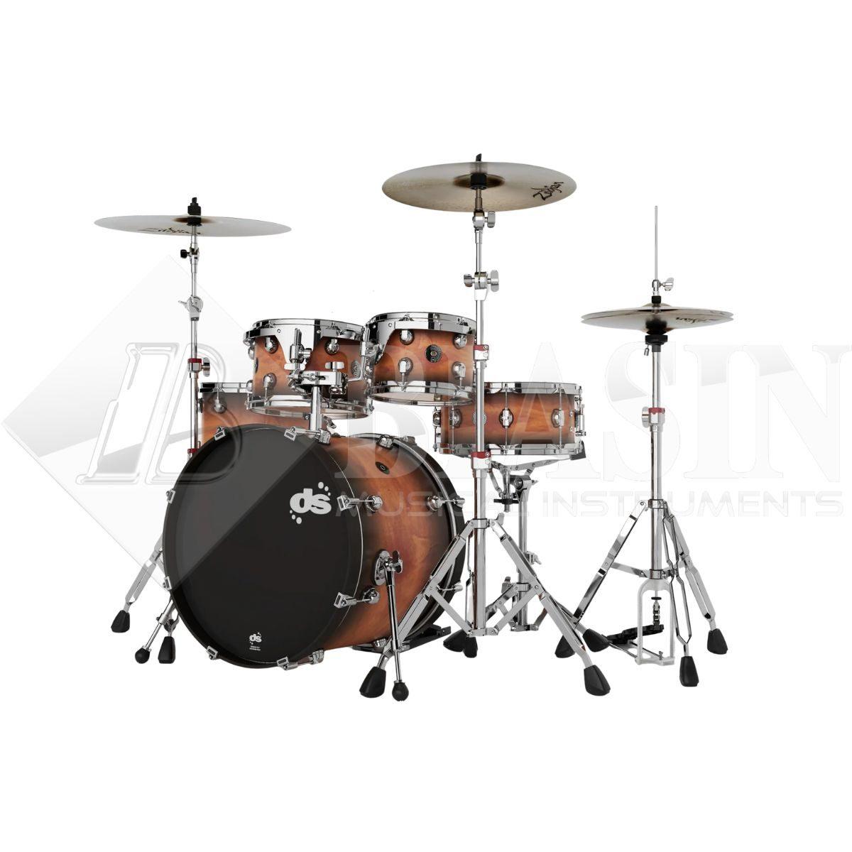 DS DRUM GrooveMaster Club Kit Birch 5 pezzi Amber Burst 20/10/12/16/14SD + Hardware 300 Series