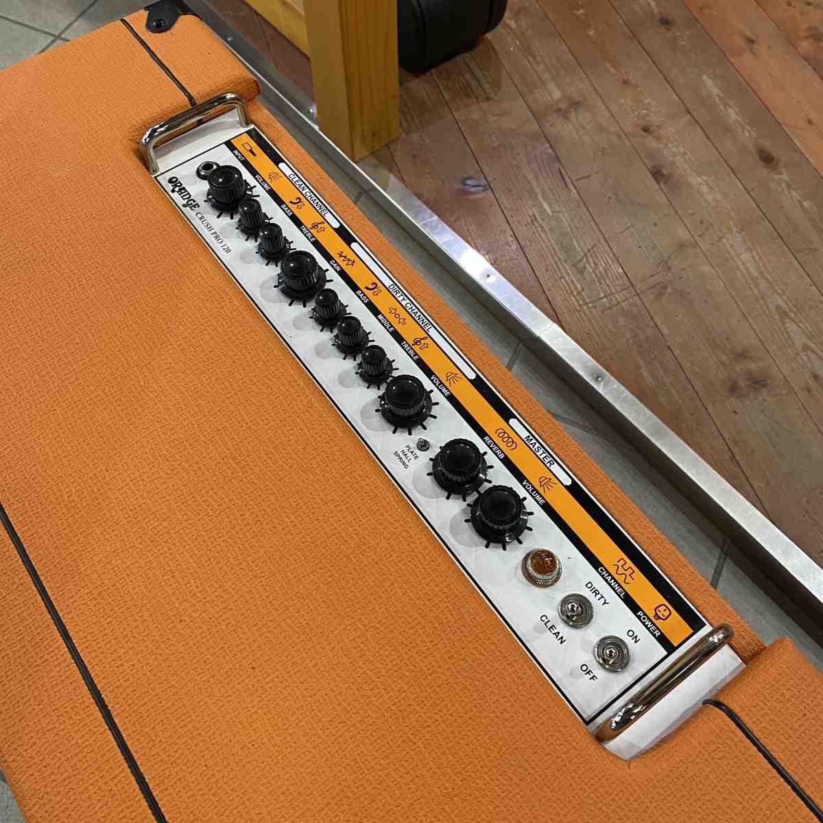 Orange crush pro 120 + pedale + custodia - usato garantito