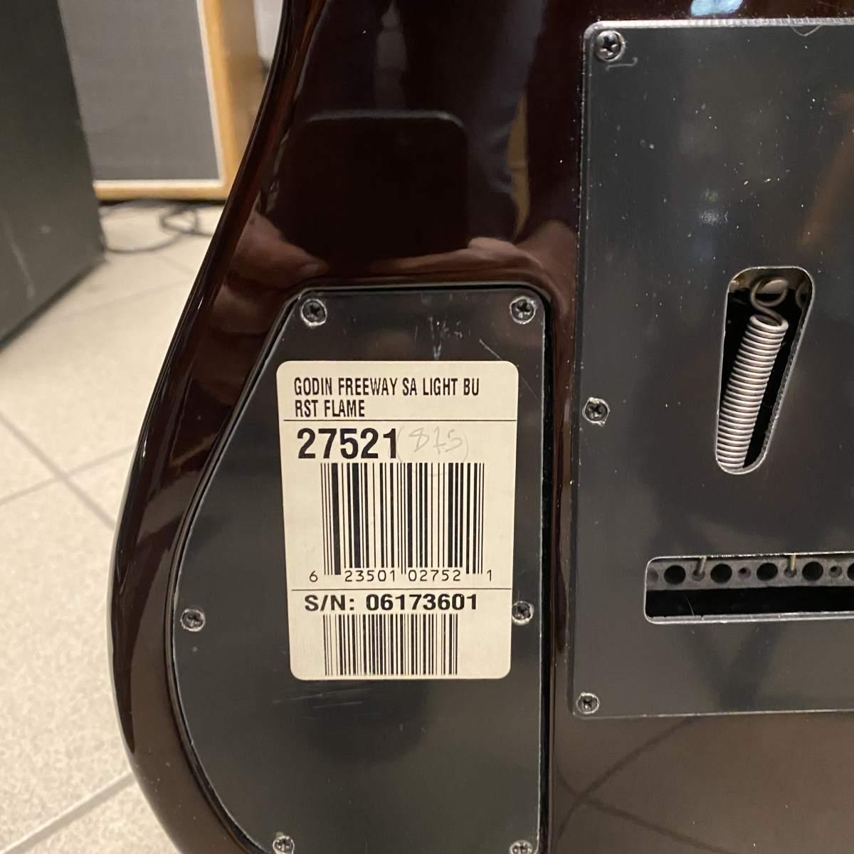 Godin Freeway Classic con piezo - -USATO GARANTITO