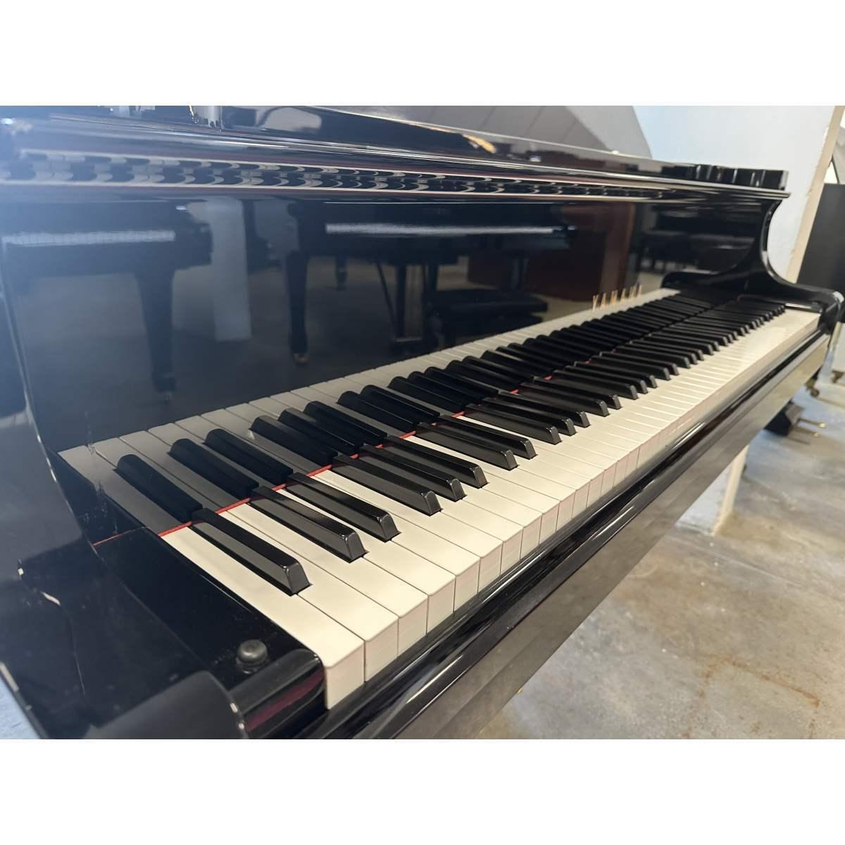 Yamaha c3 pianoforte a mezza coda nero lucido sn 3840087