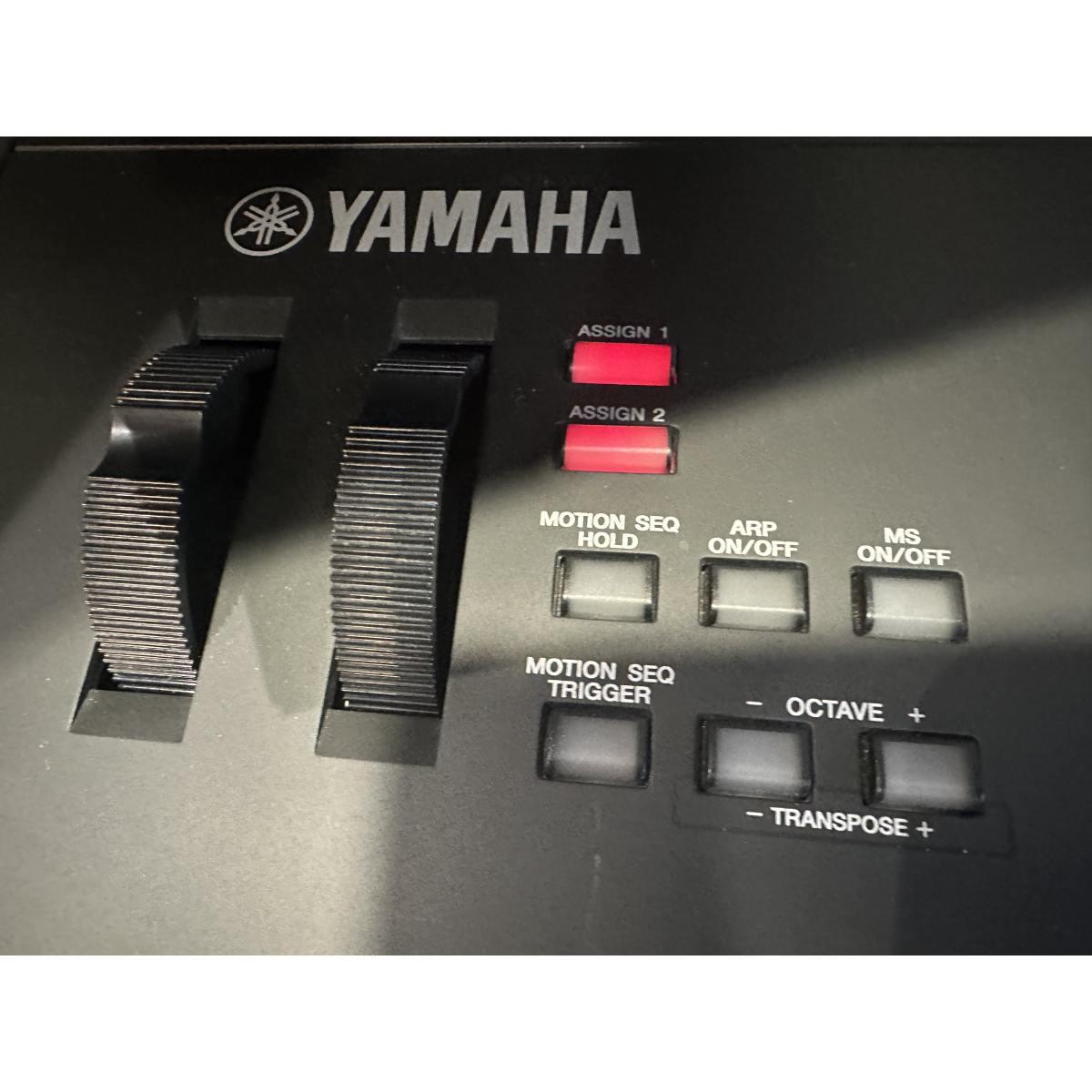 Yamaha modx8 usato garantito