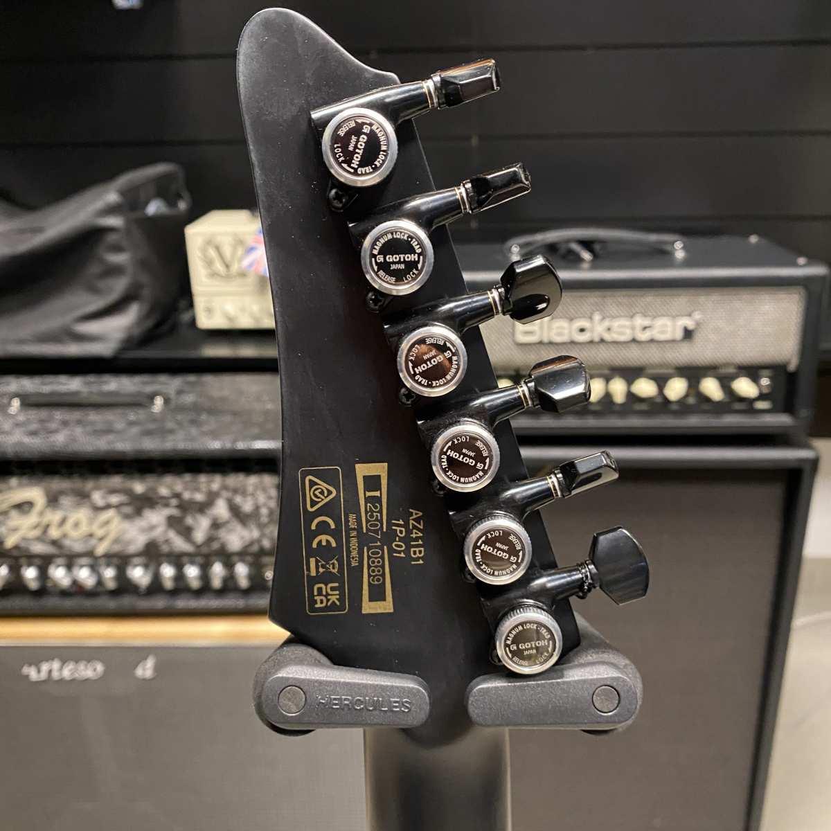 Ibanez az41b1 bkf black flat chitarra elettrica - expo guitar show
