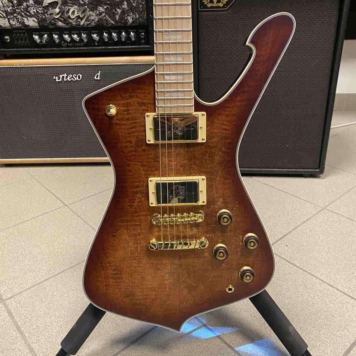 Ibanez IC420FM CHITARRA ELETTRICA - USATO GARANTITO