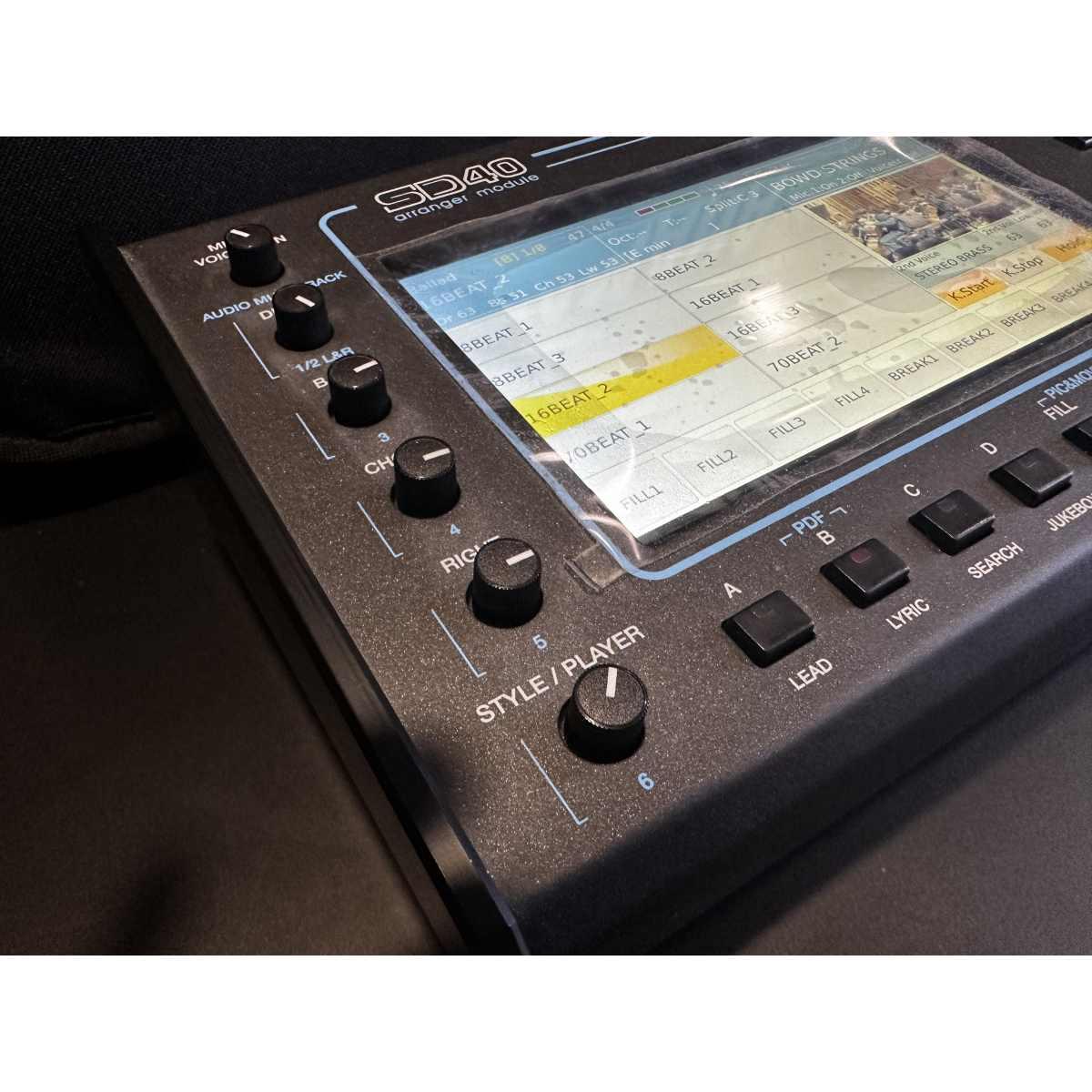 Ketron sd40 + borsa originale (usato)
