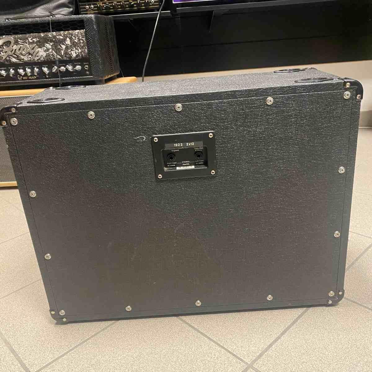 Marshall 1922 cabinet chitarra 2x12